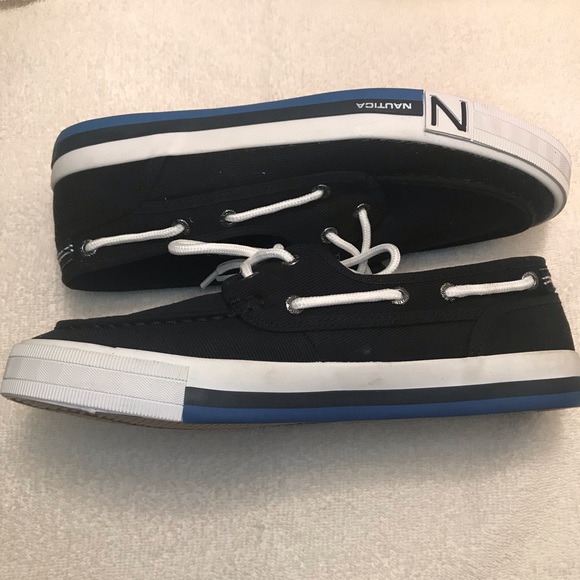 Nautica Boatshoes - Picture 2 of 6